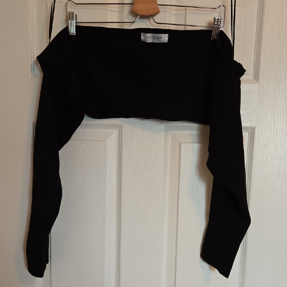 Addition Elle Elegant Black Off-Shoulder Sleeves Shrug